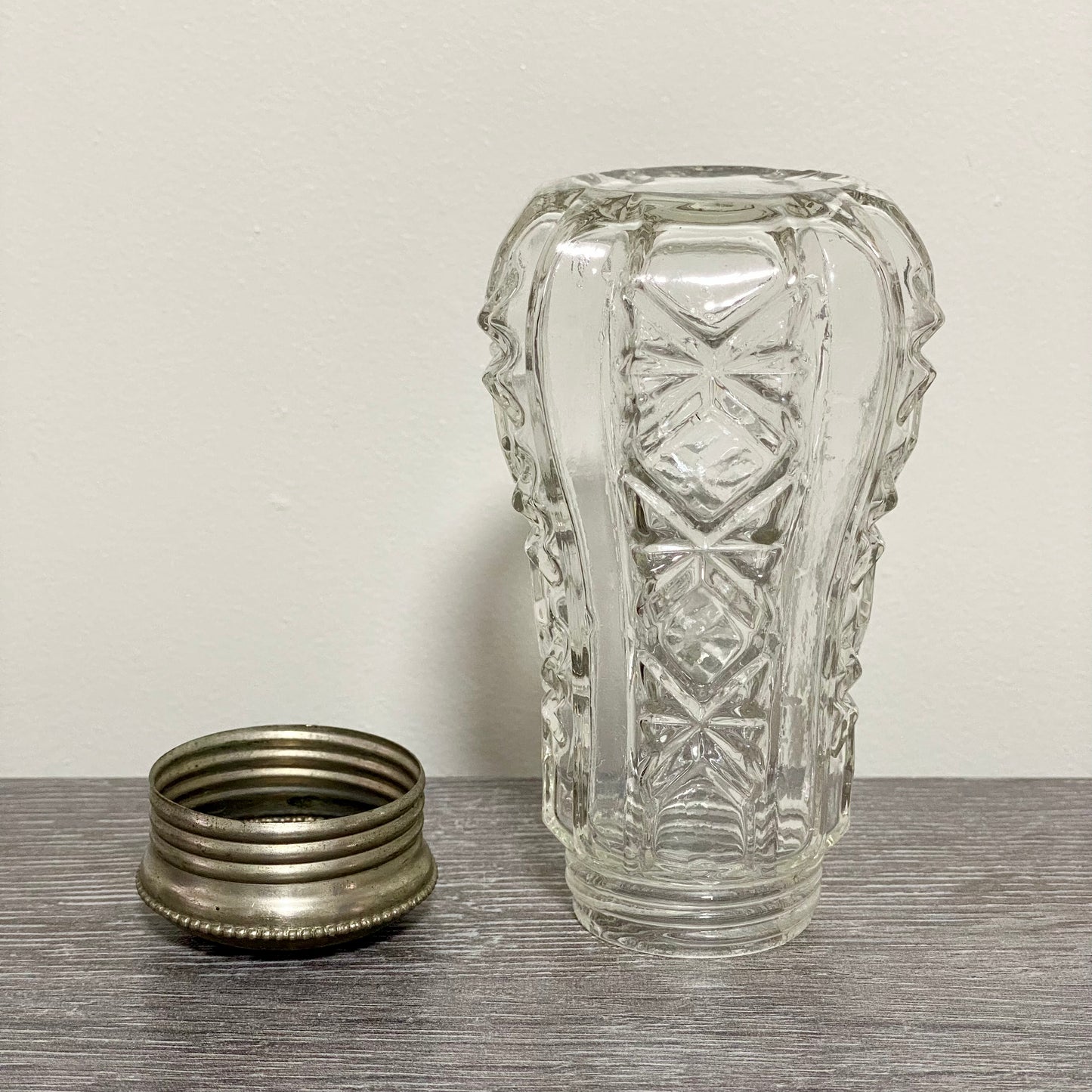 Vintage Cut Crystal Clear Glass Sugar Salt Shaker Sprinkler & Silver Screw Top