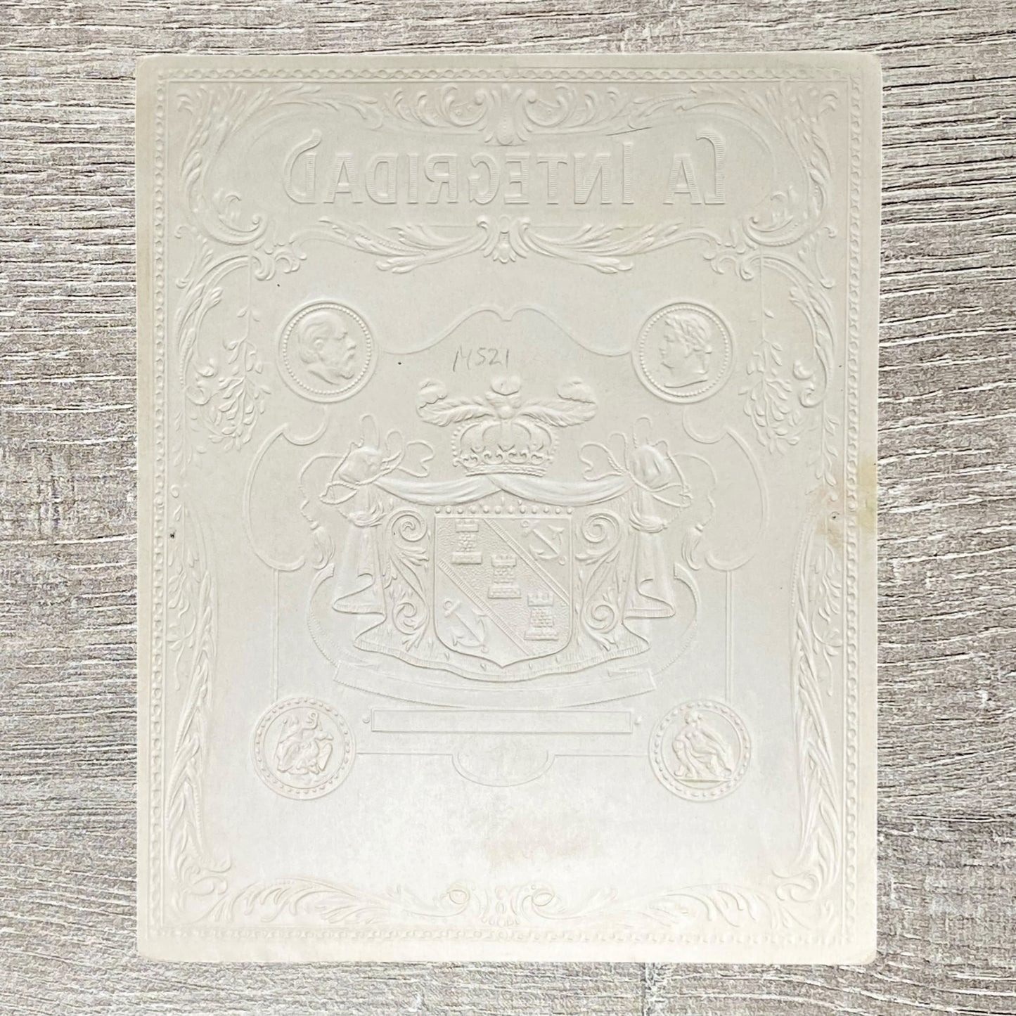 Vintage La Integridad Cigars Advertising Cigar Box Label Gold Embossed Rare
