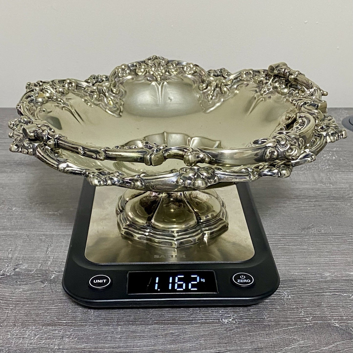 Antique Walker & Hall Sheffield Fruit Bowl With Handle Silver Plate 10” Art Rare