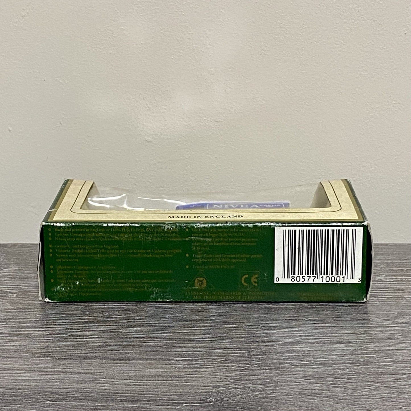 Vintage Days Gone Lledo 1928 Chevrolet Van Nivea Cream Diecast Model 21044 Boxed