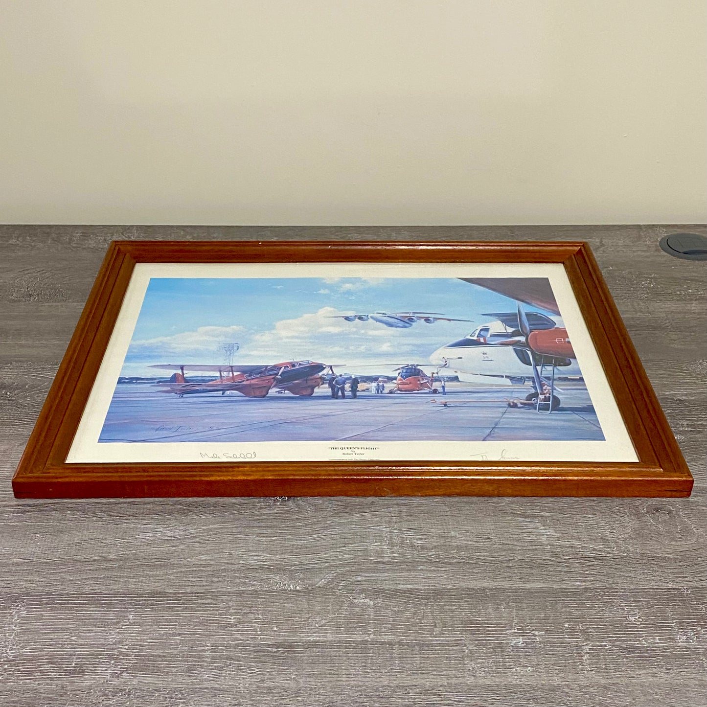 Vintage The Queen’s Flight By Robert Taylor Signed Pilots Framed WW2 Print Rare