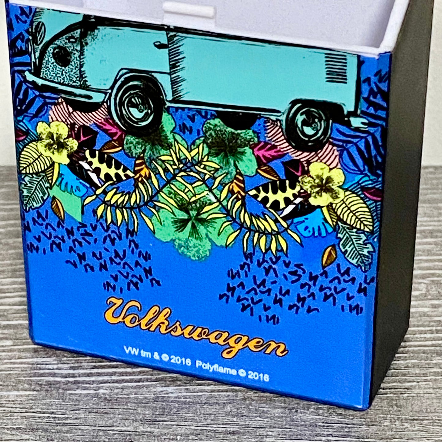 VW Volkswagen Caravan Camper Van Design Plastic Cigarette Case Click Box Lid