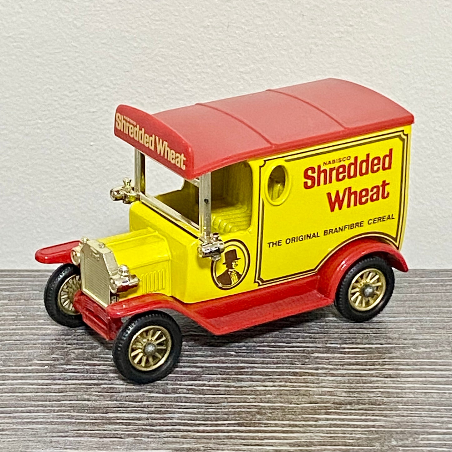 Vintage Lledo Days Gone 1920 Ford Model T Van Shredded Wheat Promotional Model
