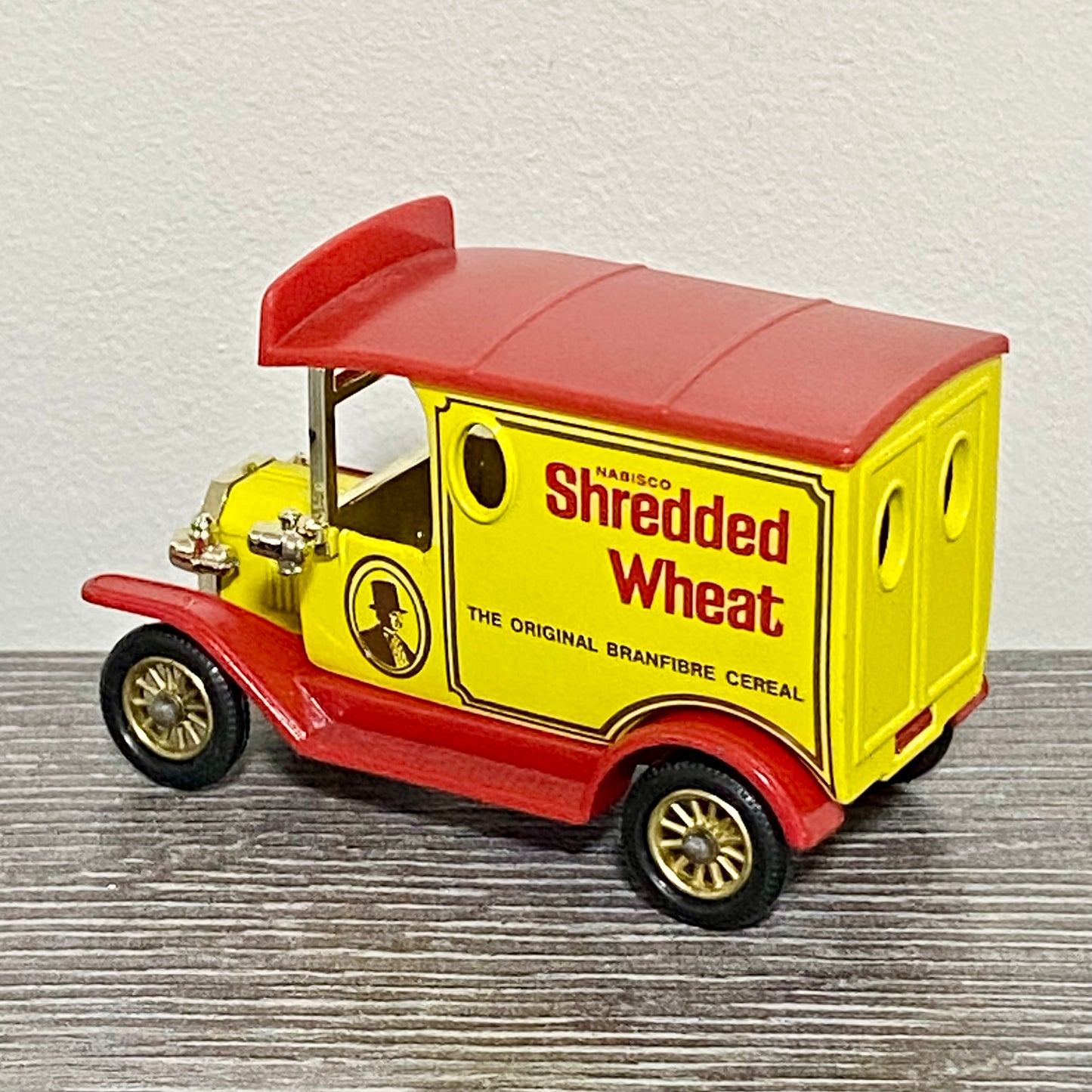 Vintage Lledo Days Gone 1920 Ford Model T Van Shredded Wheat Promotional Model