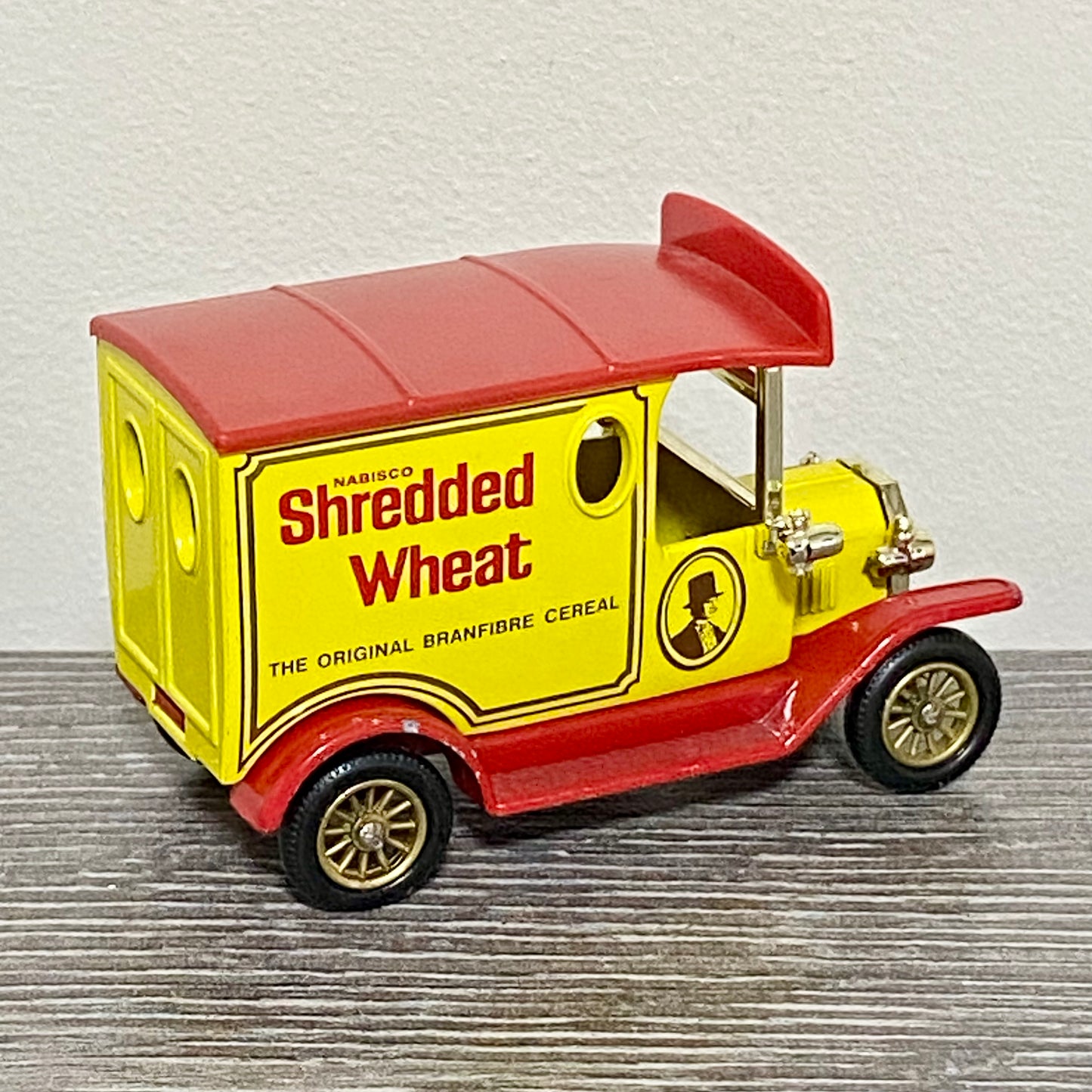 Vintage Lledo Days Gone 1920 Ford Model T Van Shredded Wheat Promotional Model
