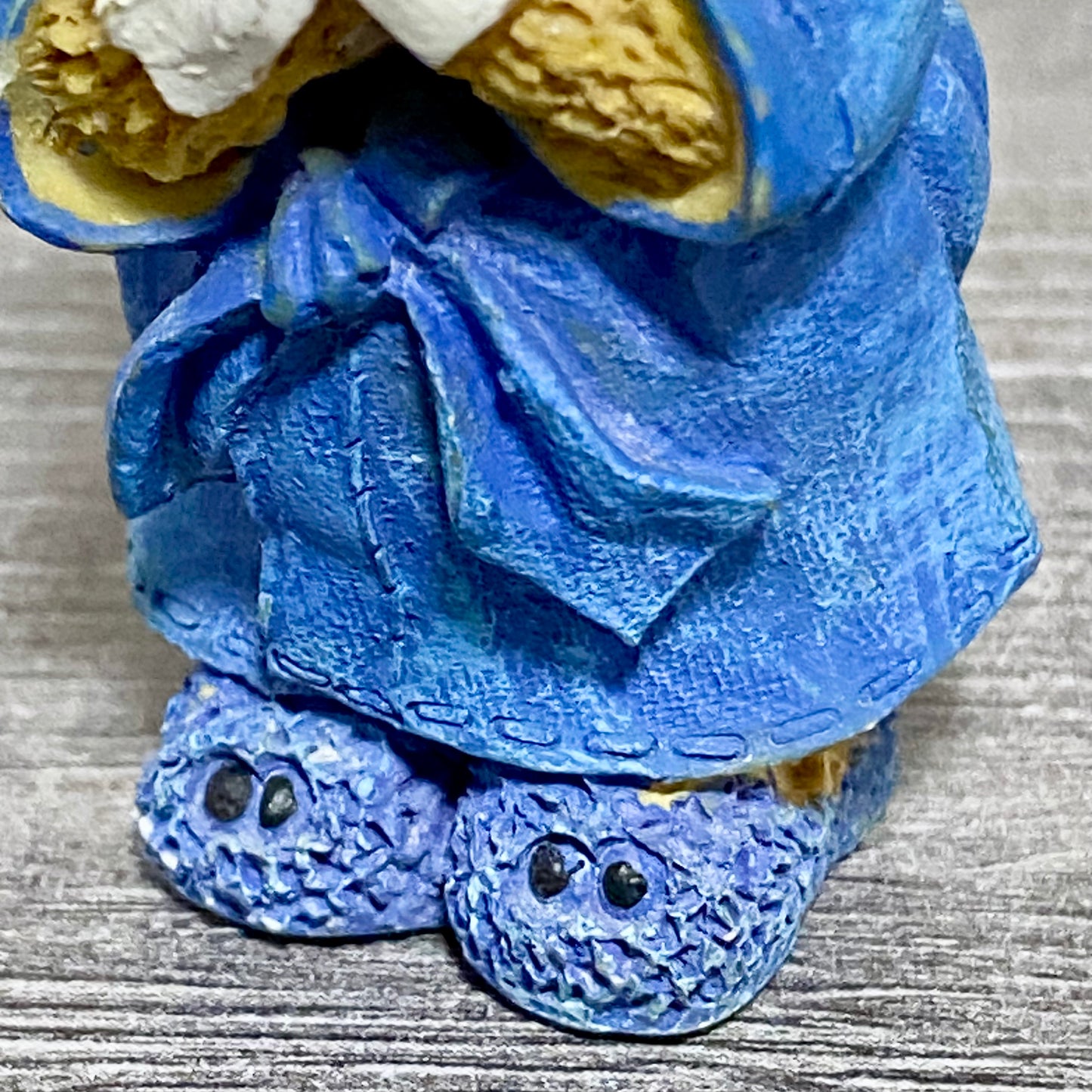 Two Small Mini Teddy Bear Ceramic Figurines Figures Garden Pot Decoration Figs