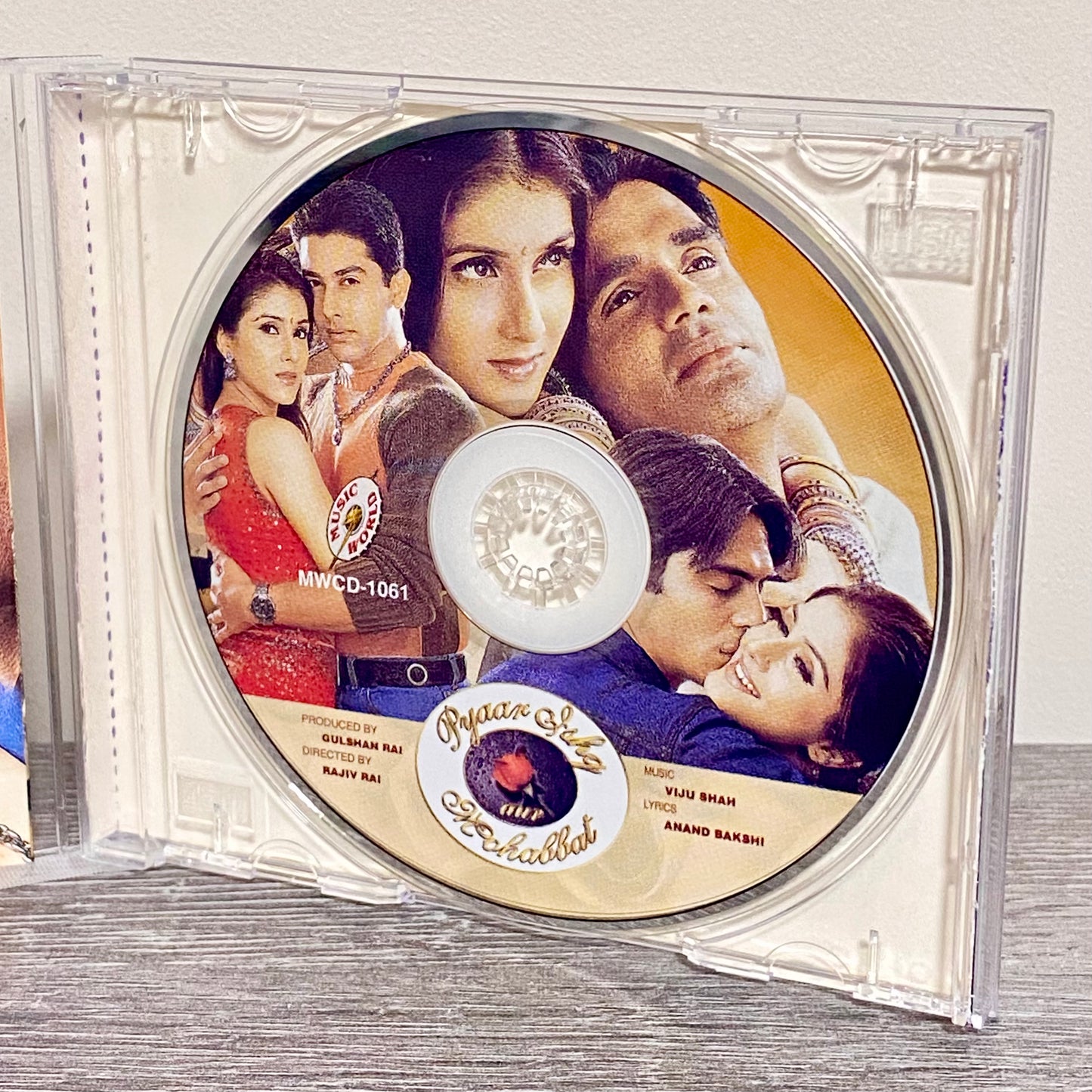 Viju Shah Anand Bakshi Pyaar Ishq Aur Mohabbat Audio CD 2001 Bollywood Hindi