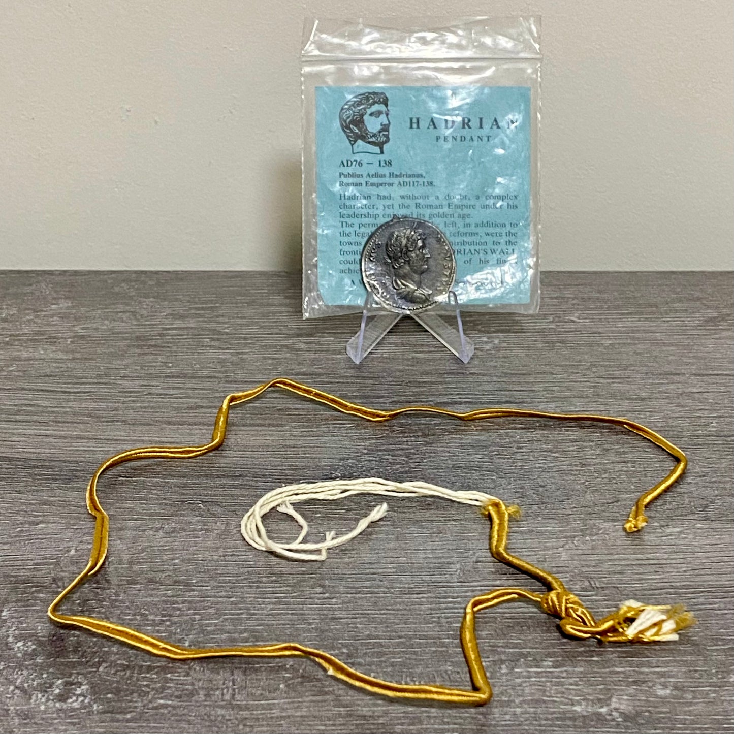 Roman Emperor Hadrian Pendant Necklace Charm Coin Round AD 76-138 Rare