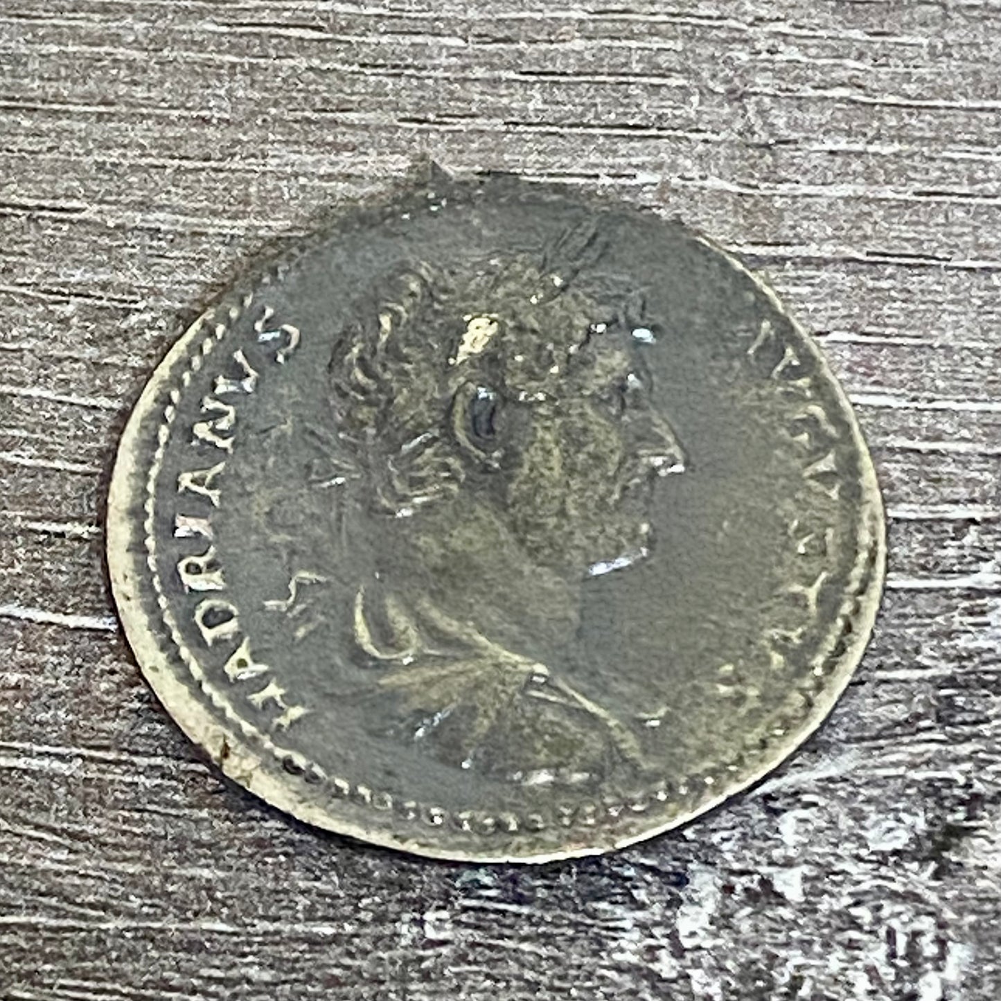 Roman Emperor Hadrian Pendant Necklace Charm Coin Round AD 76-138 Rare