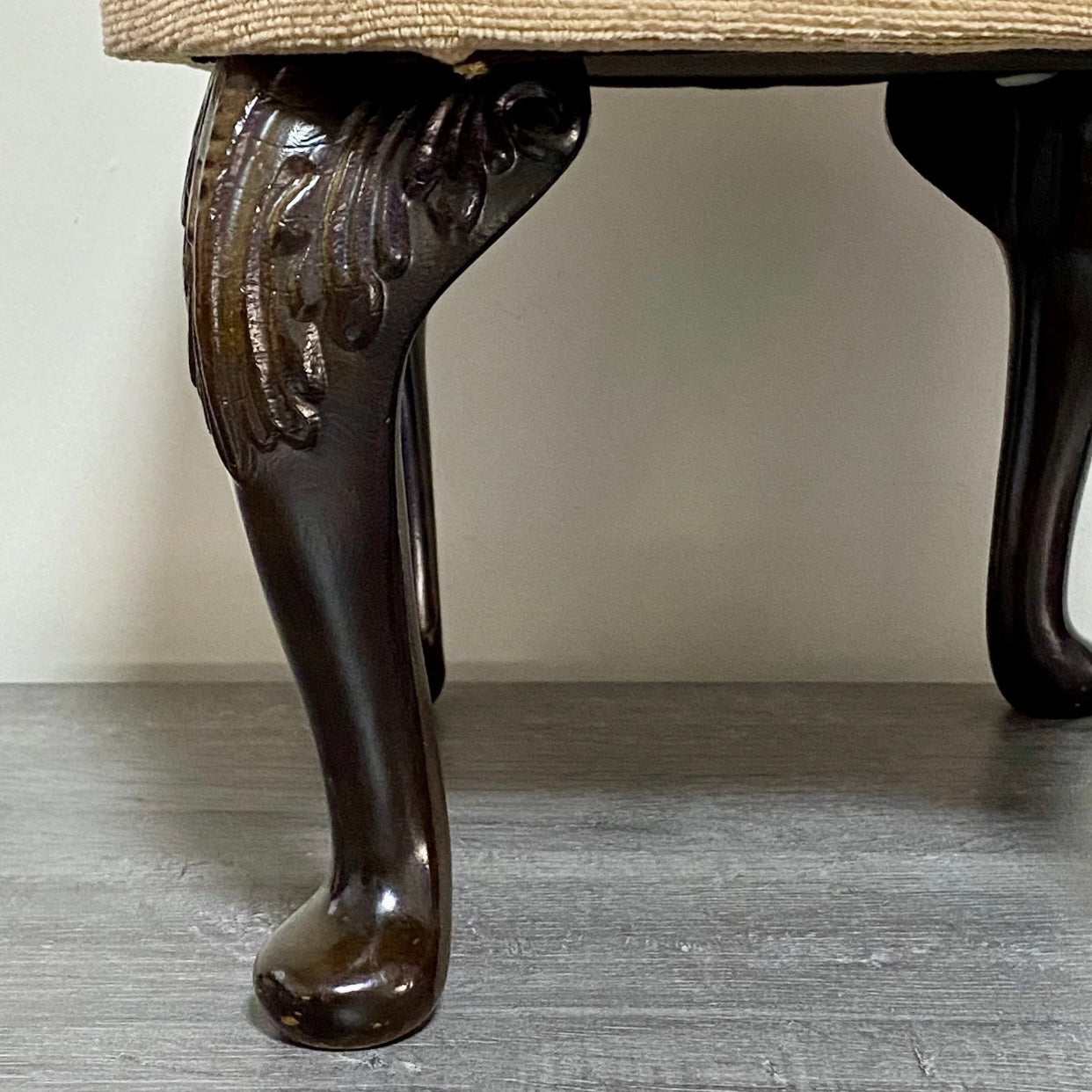 Antique Georgian Style Tufted Ottoman Soft Plush Footstool Art Deco Stool Rare