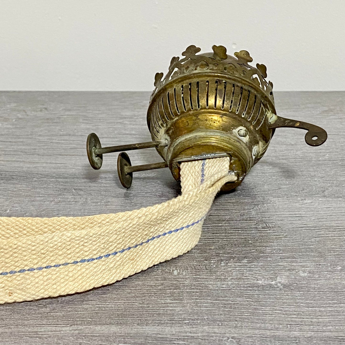 Vintage Brass Duplex Oil / Paraffin Lamp Double Wick Burner 39mm Thread English