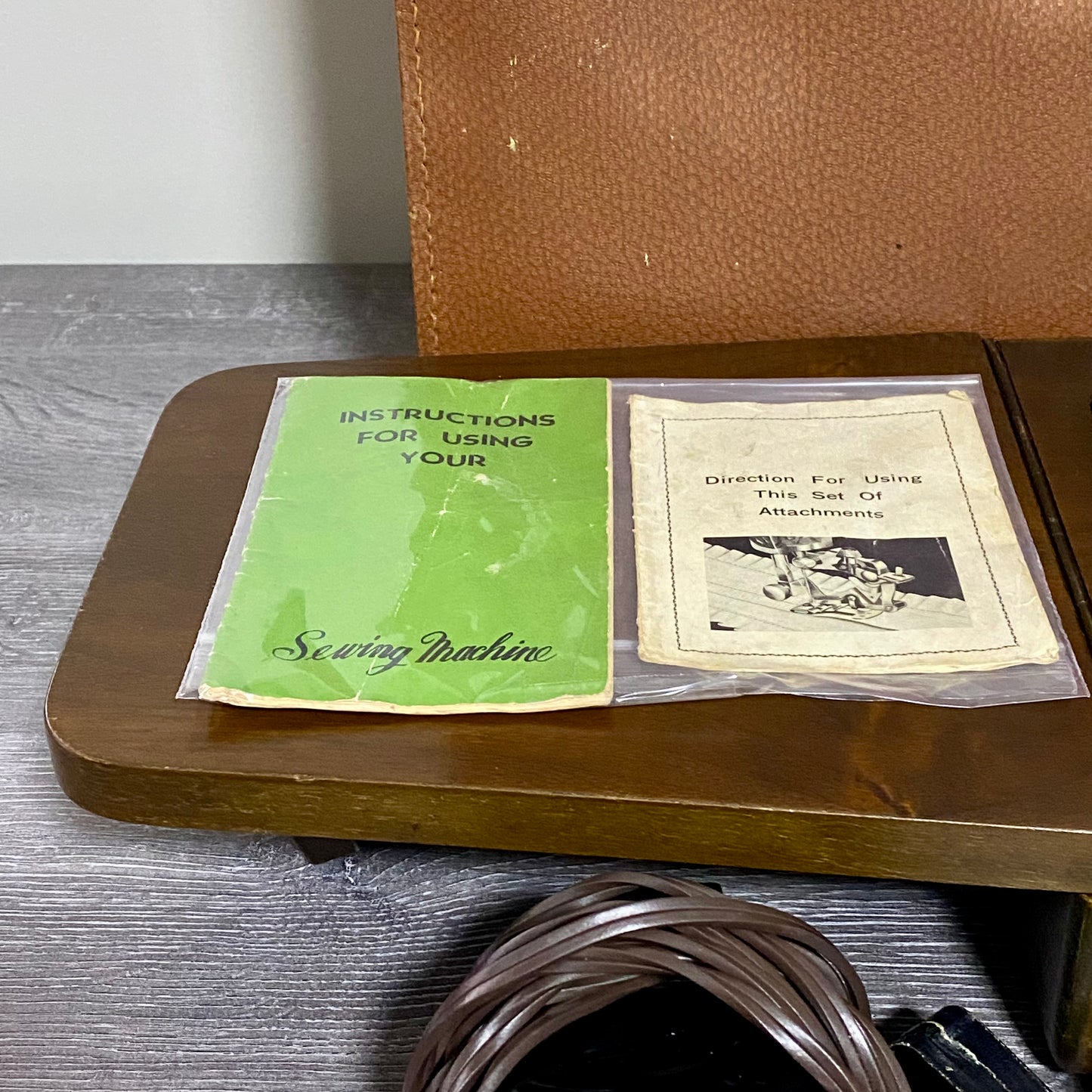 Vintage Rainbow Electric Sewing Machine Gold Colour & Carry Case VGC Very Rare