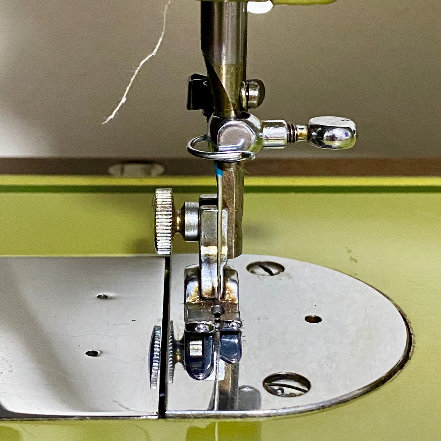 Vintage Rainbow Electric Sewing Machine Gold Colour & Carry Case VGC Very Rare