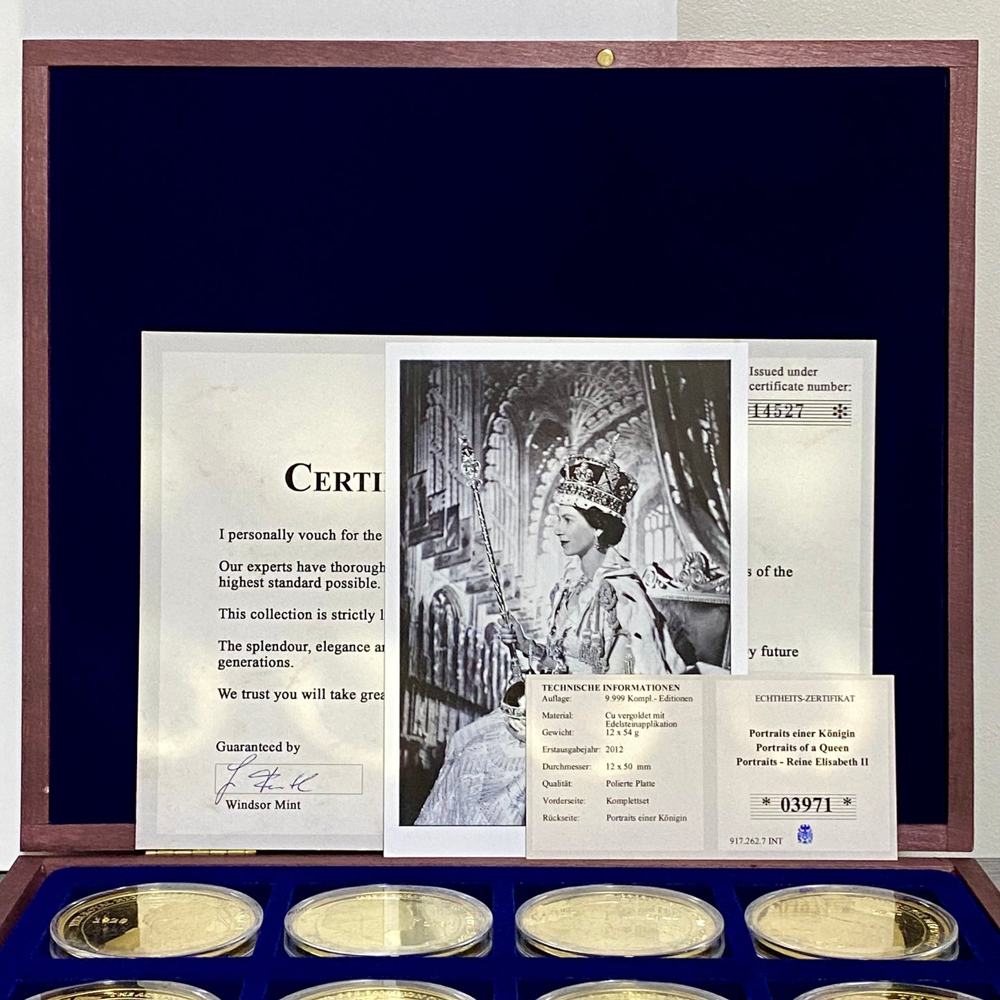 Windsor Mint Portrait Of A Queen Complete Set 24k Cu Gold Plated & Case + Print