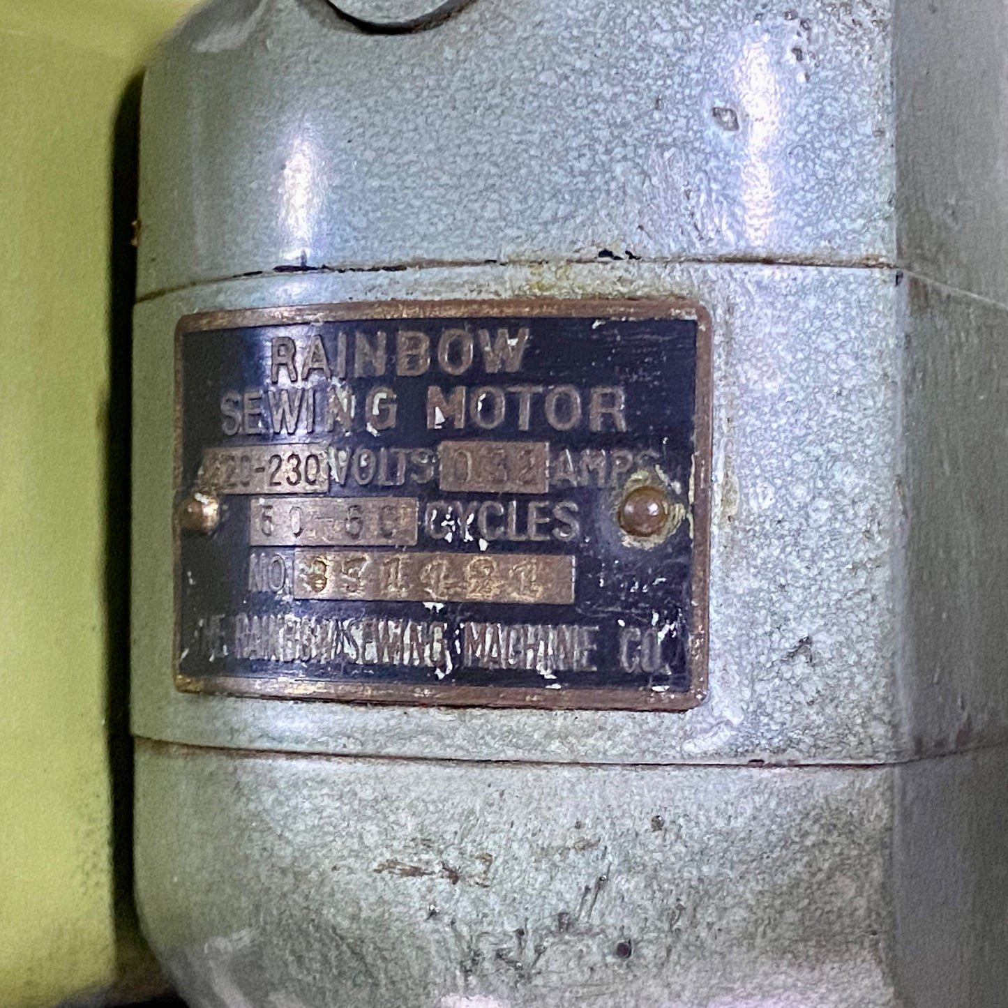 Vintage Rainbow Electric Sewing Machine Gold Colour & Carry Case VGC Very Rare