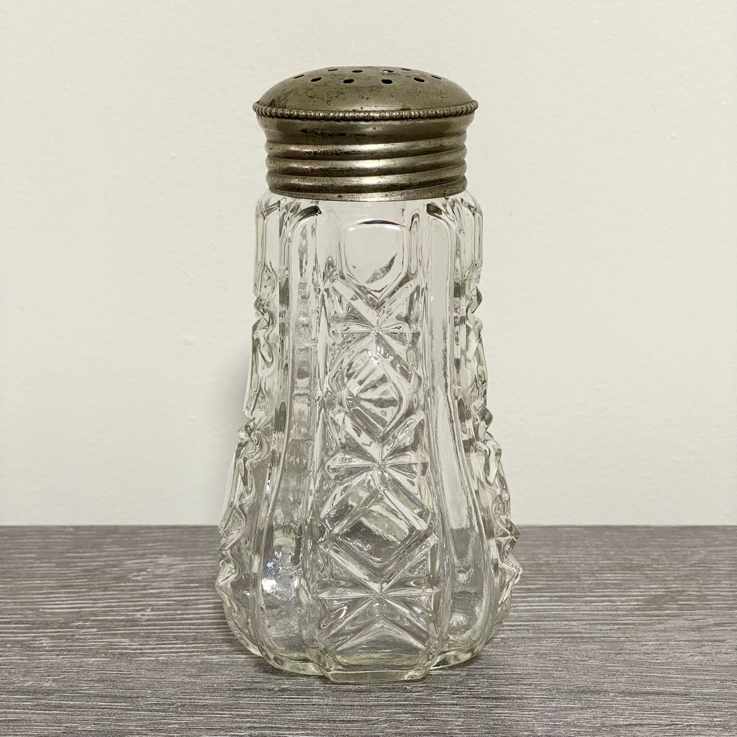 Vintage Cut Crystal Clear Glass Sugar Salt Shaker Sprinkler & Silver Screw Top
