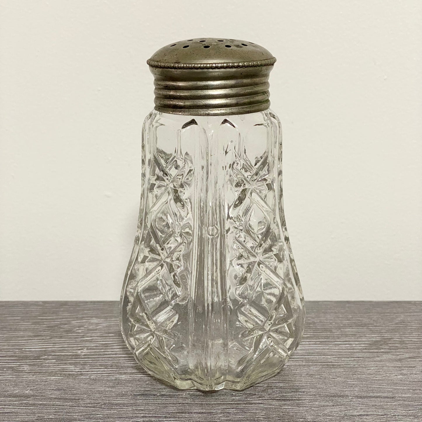 Vintage Cut Crystal Clear Glass Sugar Salt Shaker Sprinkler & Silver Screw Top
