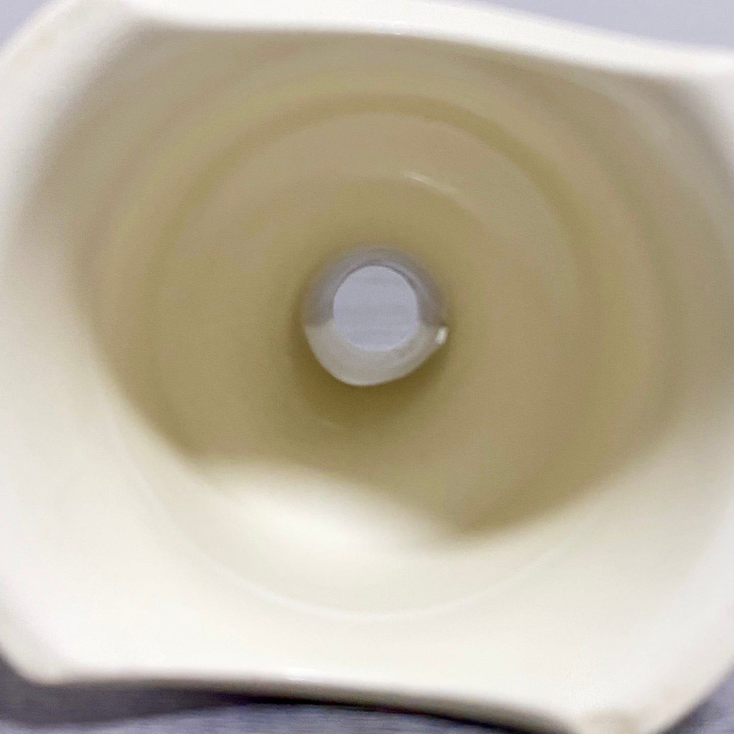 Vintage Ceramic Cream Traditional Pie Funnel Kitchen Baking Cookware Tool