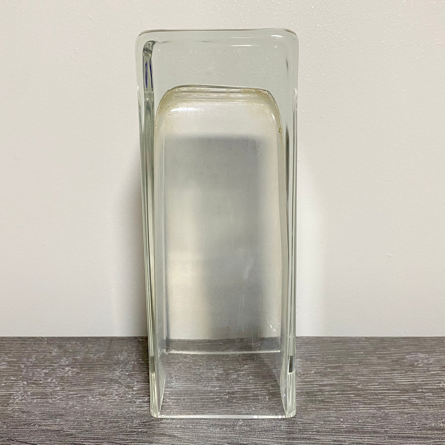 Vintage Round Edge Square Thick Clear Glass Bud Flower Vase With Sturdy Base