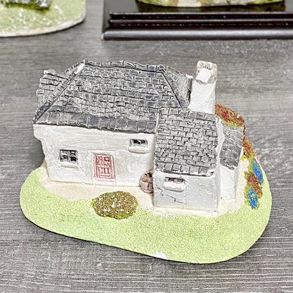Vintage Miniature Cottages Figurines Ilkley Fine Arts Kerr Craft 1980s Set Of 6