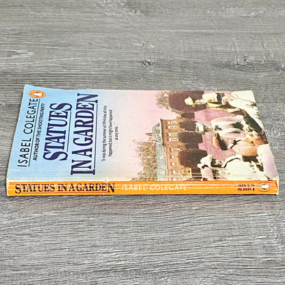 Vintage Statues In A Garden By Isabel Colegate Penguin Books 1983 Paperback Book