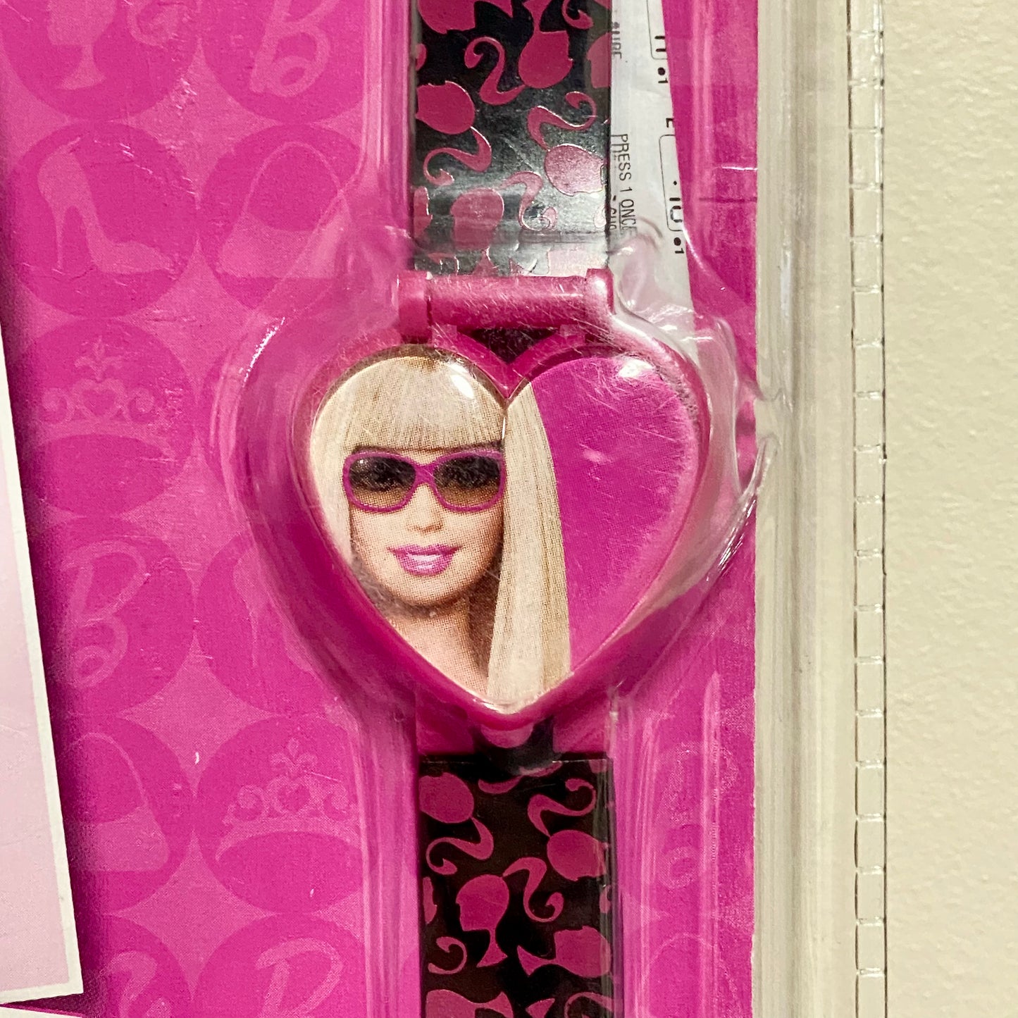 Barbie Heart Shaped Digital LCD My Fab Watch With Flip Mirror Lid Kids 2009 Rare