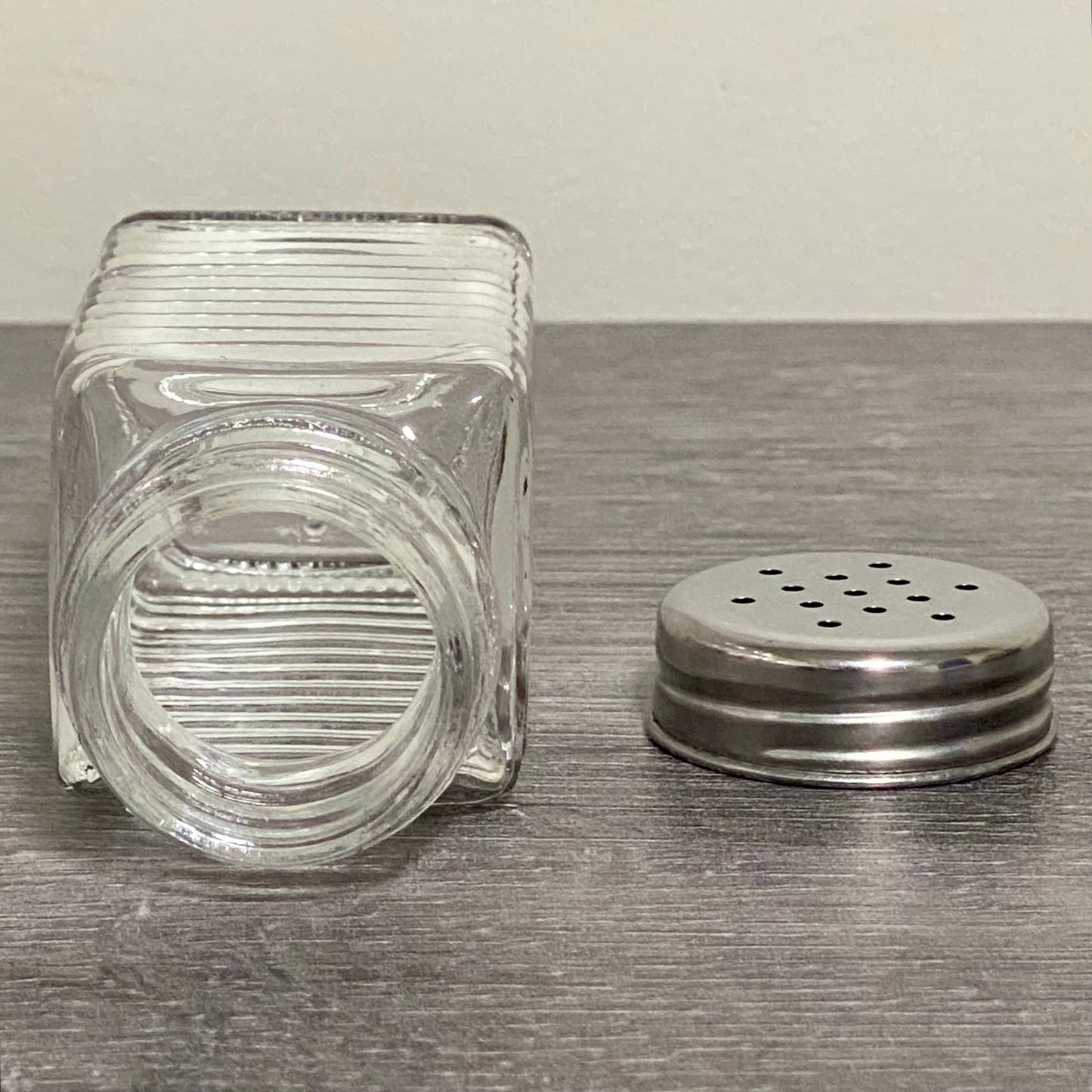 Clear Glass Salt Pepper Shaker With Metal Lid Vintage Ribbed Restaurant Style