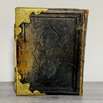Antique Giant The National Family Bible Cassell Edited Rev. John Eadie c1880s