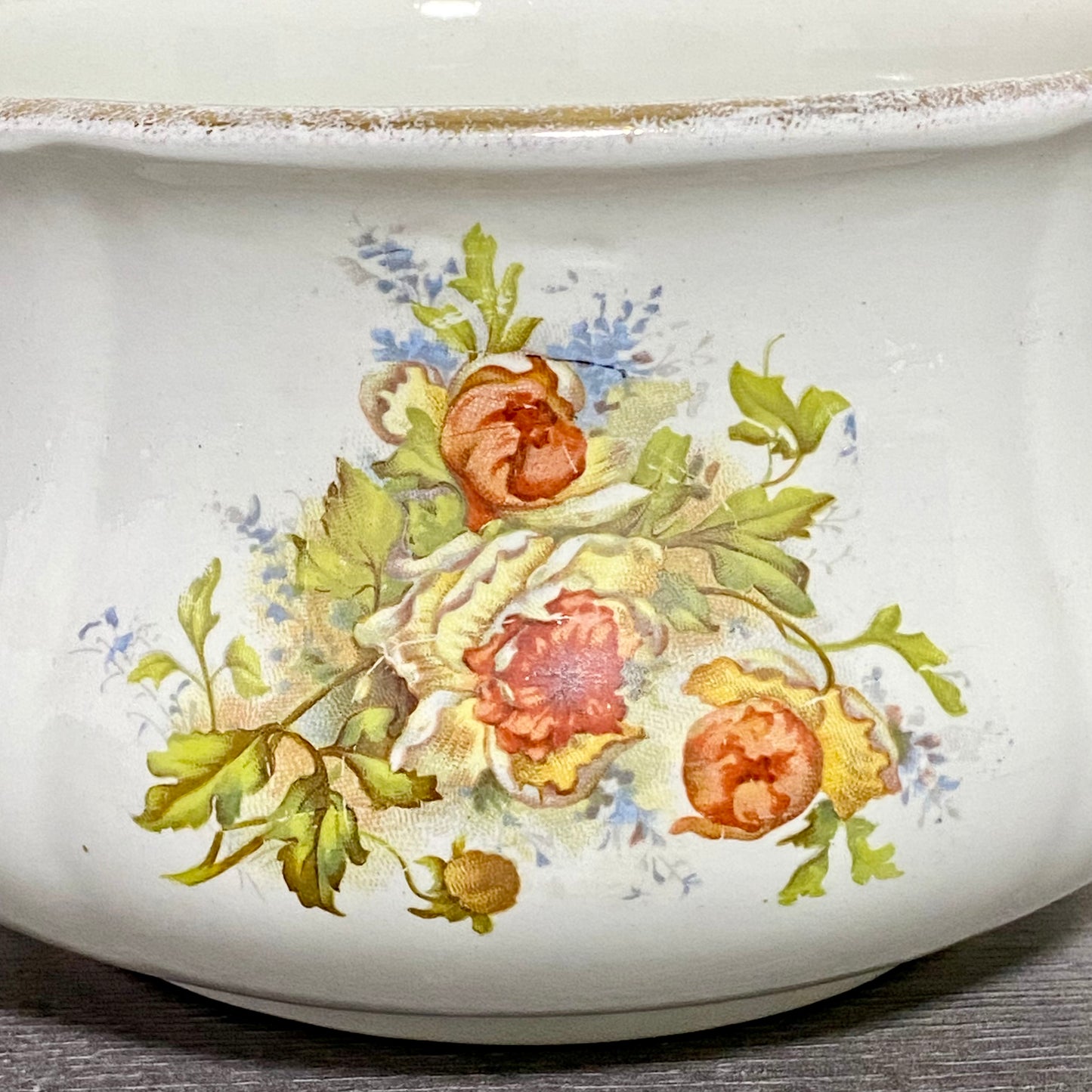 Antique Victorian Style Ceramic Floral Design Chamber Pot With Handle Grimwades