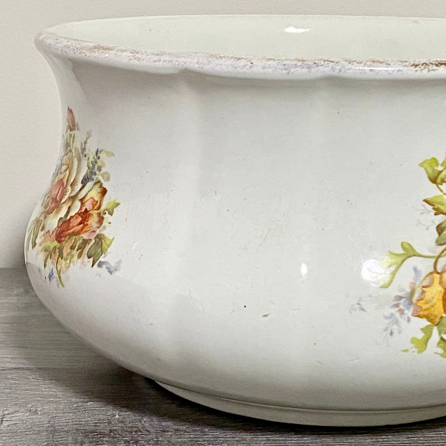 Antique Victorian Style Ceramic Floral Design Chamber Pot With Handle Grimwades