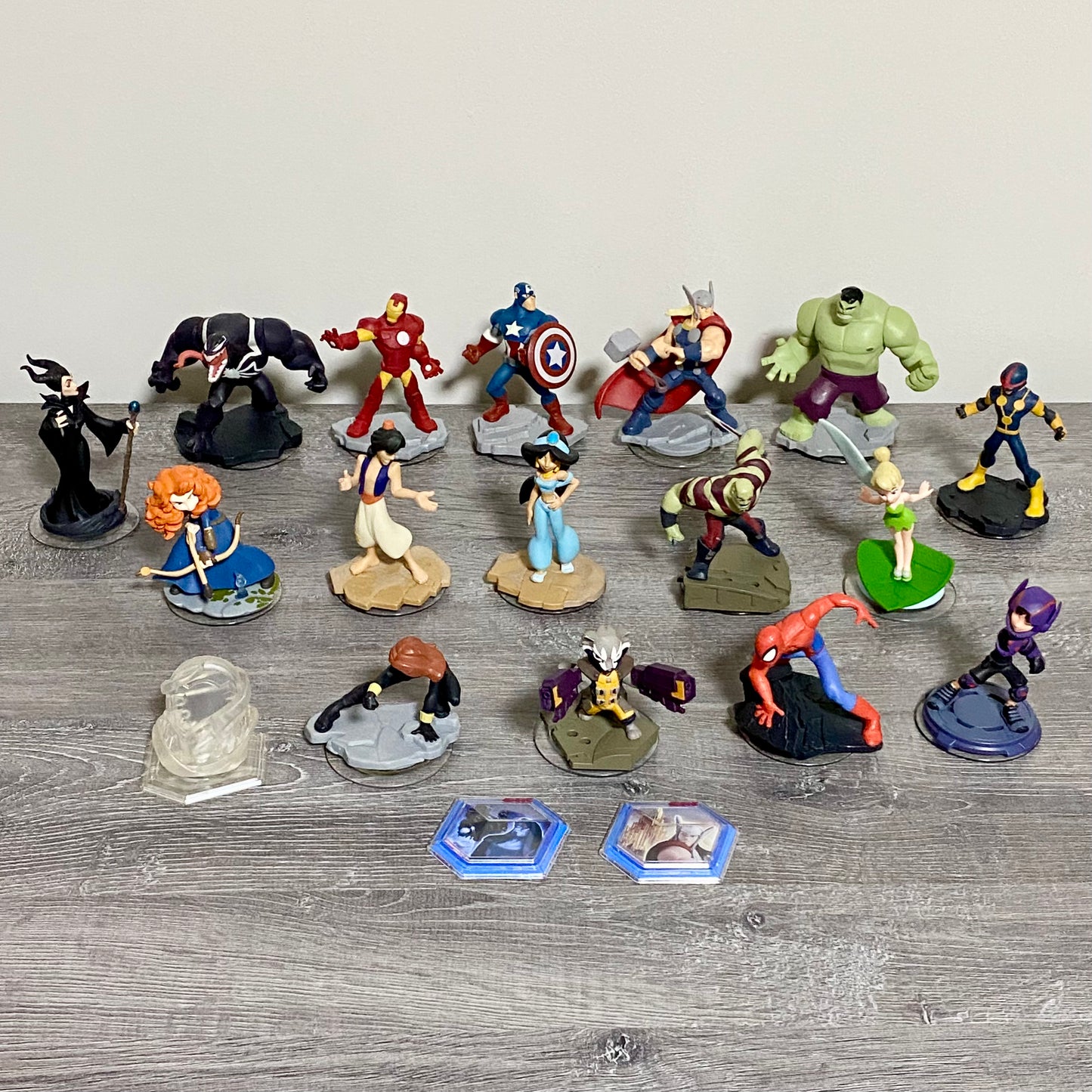 Disney Infinity 2.0 Figures Various 19 Piece Jot Lot Bundle