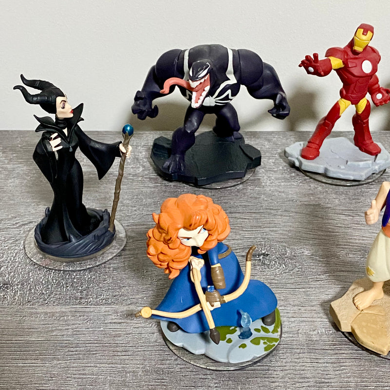 Disney Infinity 2.0 Figures Various 19 Piece Jot Lot Bundle