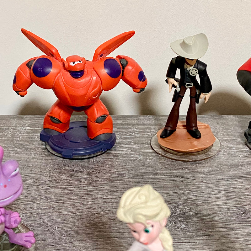 Disney Infinity 1.0 & 2.0 Figures Various 13 Piece Jot Lot Bundle