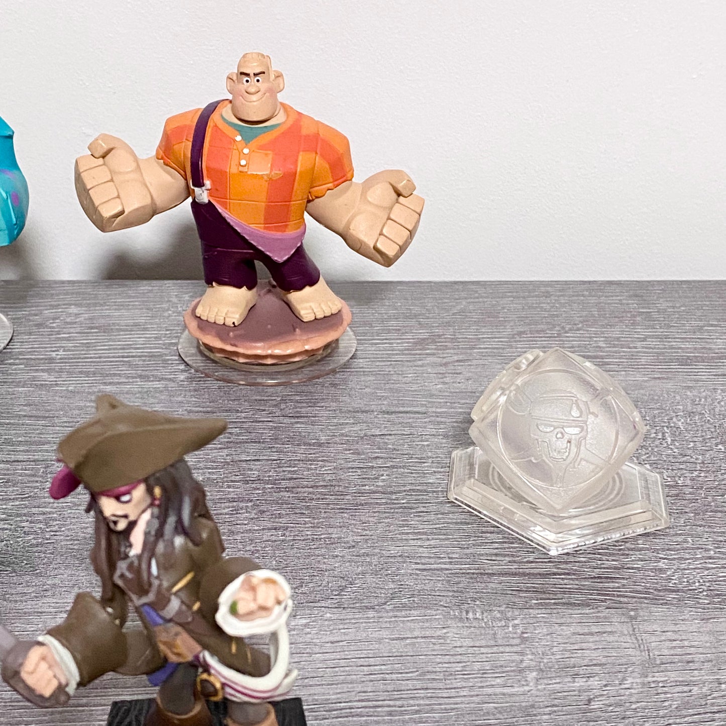Disney Infinity 1.0 & 2.0 Figures Various 13 Piece Jot Lot Bundle