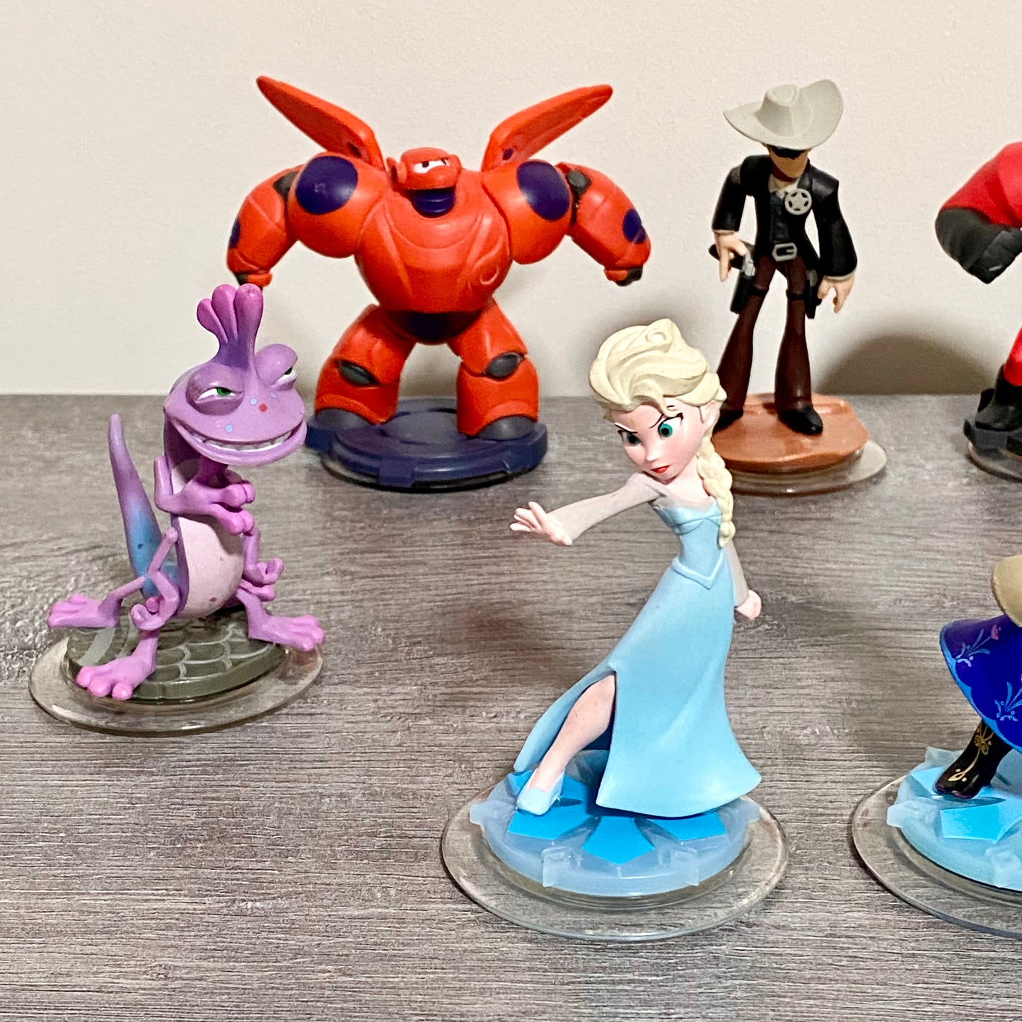 Disney Infinity 1.0 & 2.0 Figures Various 13 Piece Jot Lot Bundle