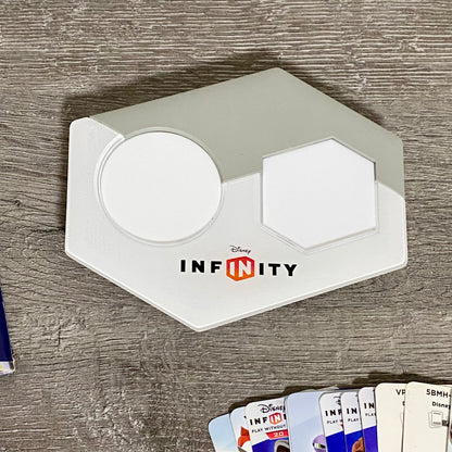 Disney Infinity 1.0 2.0 3.0 Portal Base Nintendo 3DS Wireless INF-8032383 Bundle