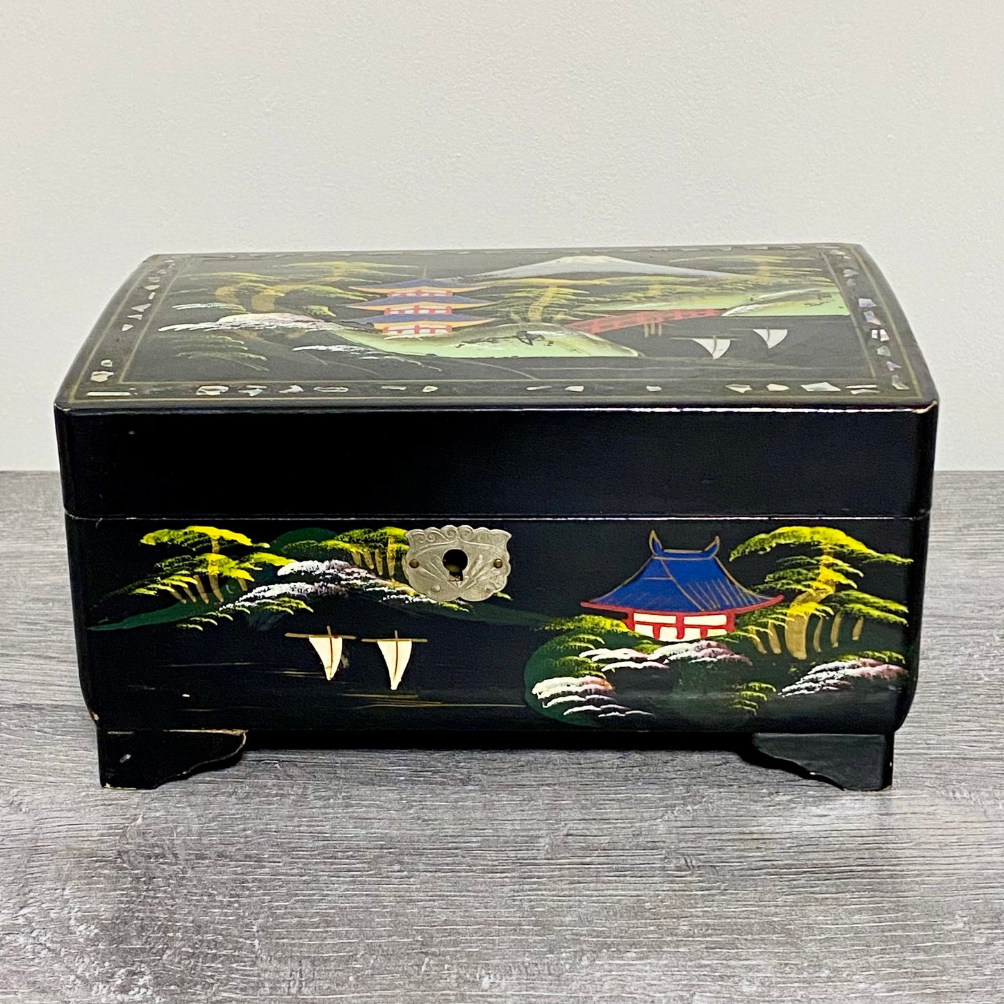 Vintage Japanese Black Lacquer Wood Hand Painted Jewellery Storage Box c1950s