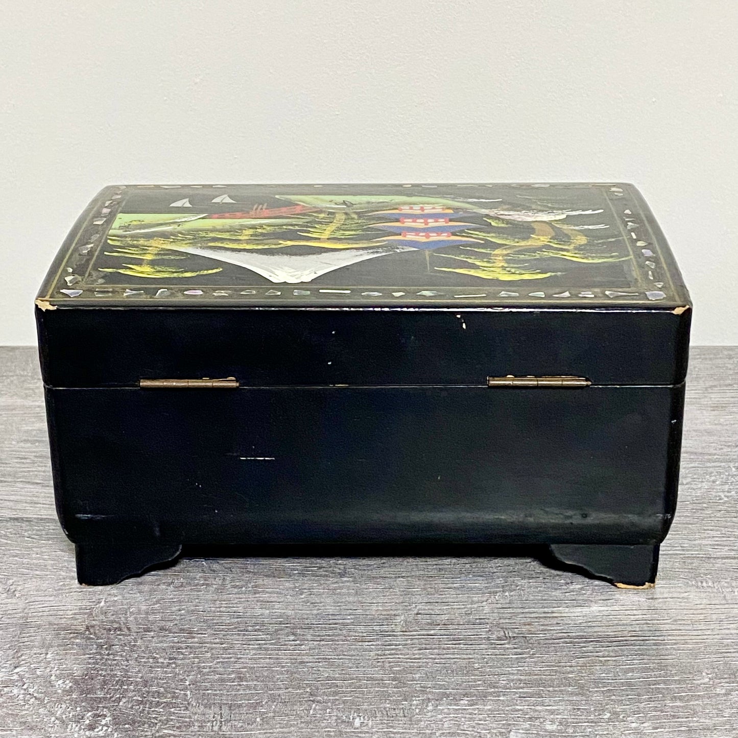 Vintage Japanese Black Lacquer Wood Hand Painted Jewellery Storage Box c1950s