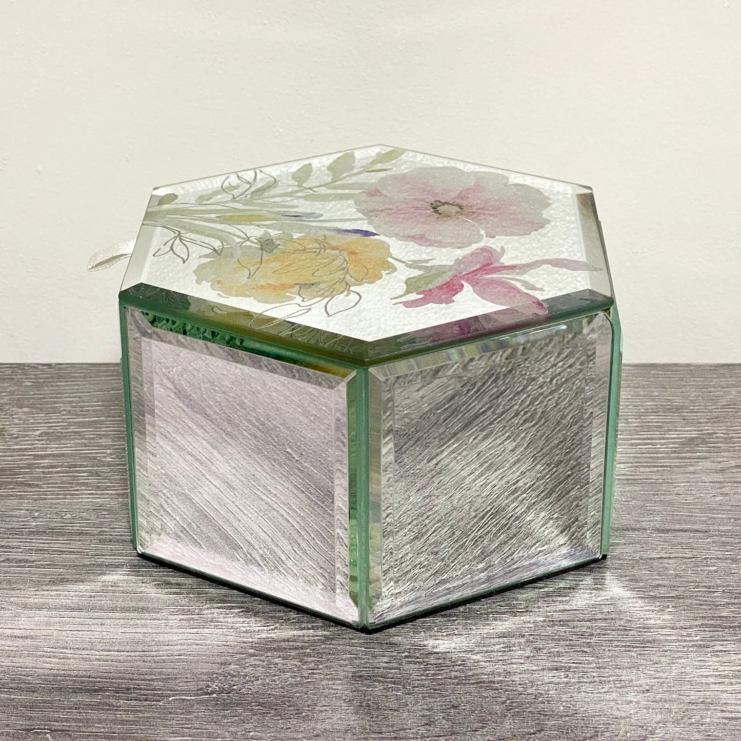 Laura Ashley Flower Floral Design Hexagonal Mirrored Jewellery Trinket Box