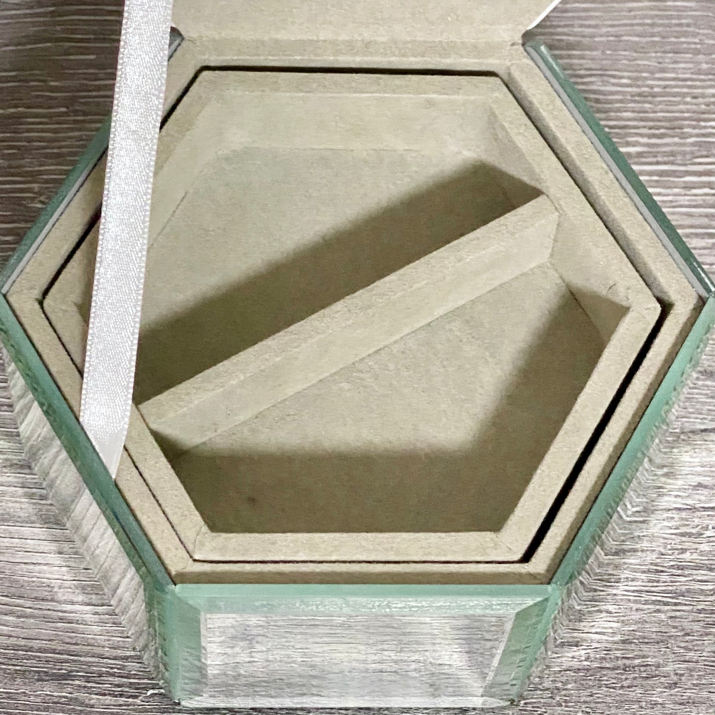 Laura Ashley Flower Floral Design Hexagonal Mirrored Jewellery Trinket Box
