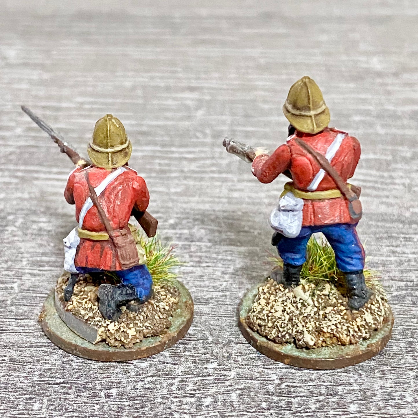2x 28mm 24th Regiment Of Foot Painted Plastic Miniatures Zulu 1879 Wargaming #31