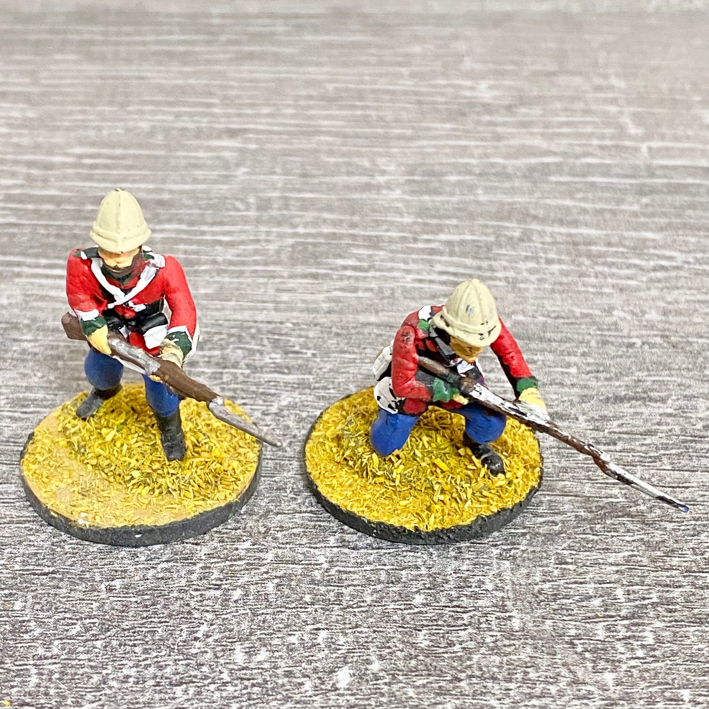 2x 28mm 24th Regiment Of Foot Painted Plastic Figures Zulu 1879 Warlord Games #3