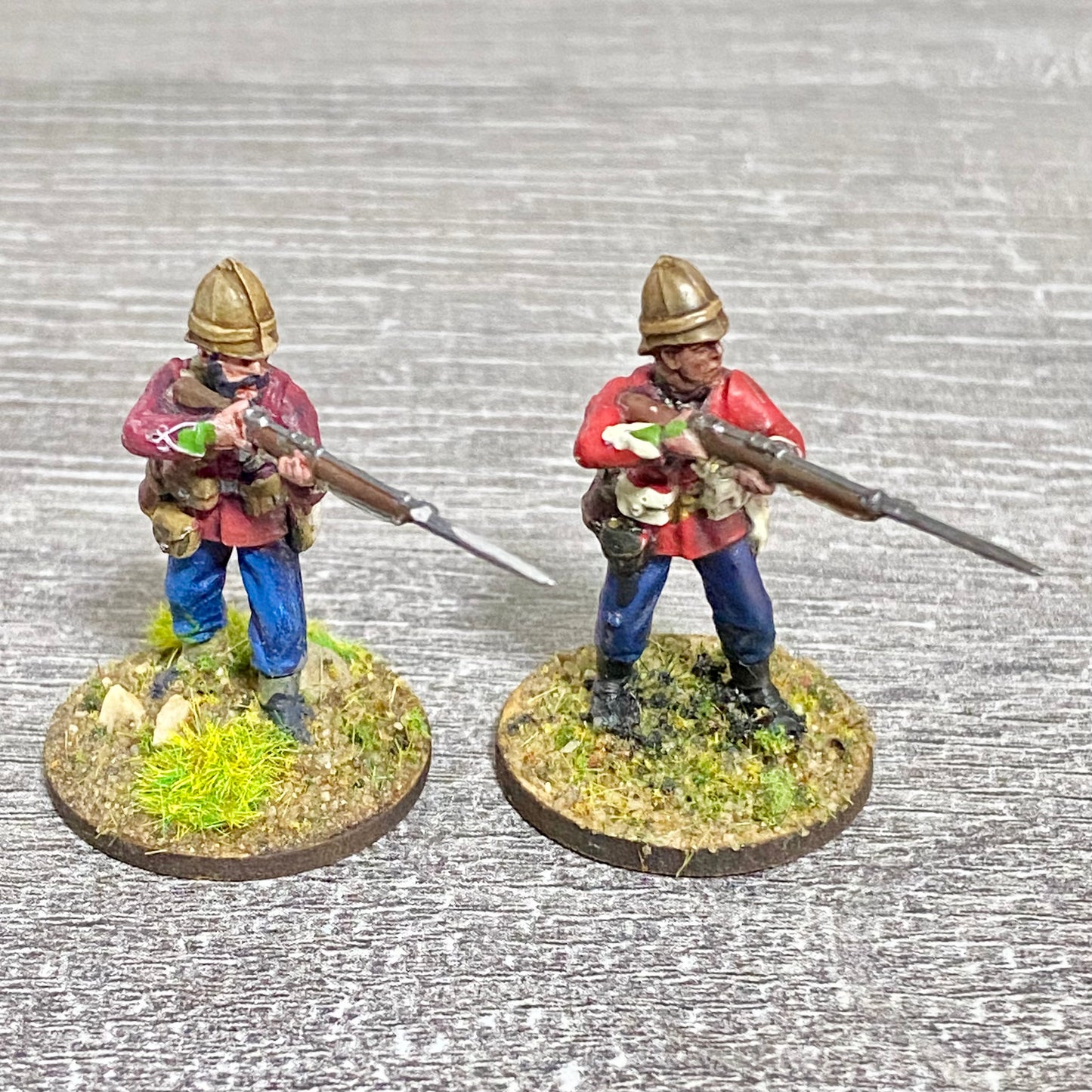 2x 28mm 24th Regt Of Foot Painted Plastic Miniatures Figs Zulu 1879 Wargames #5