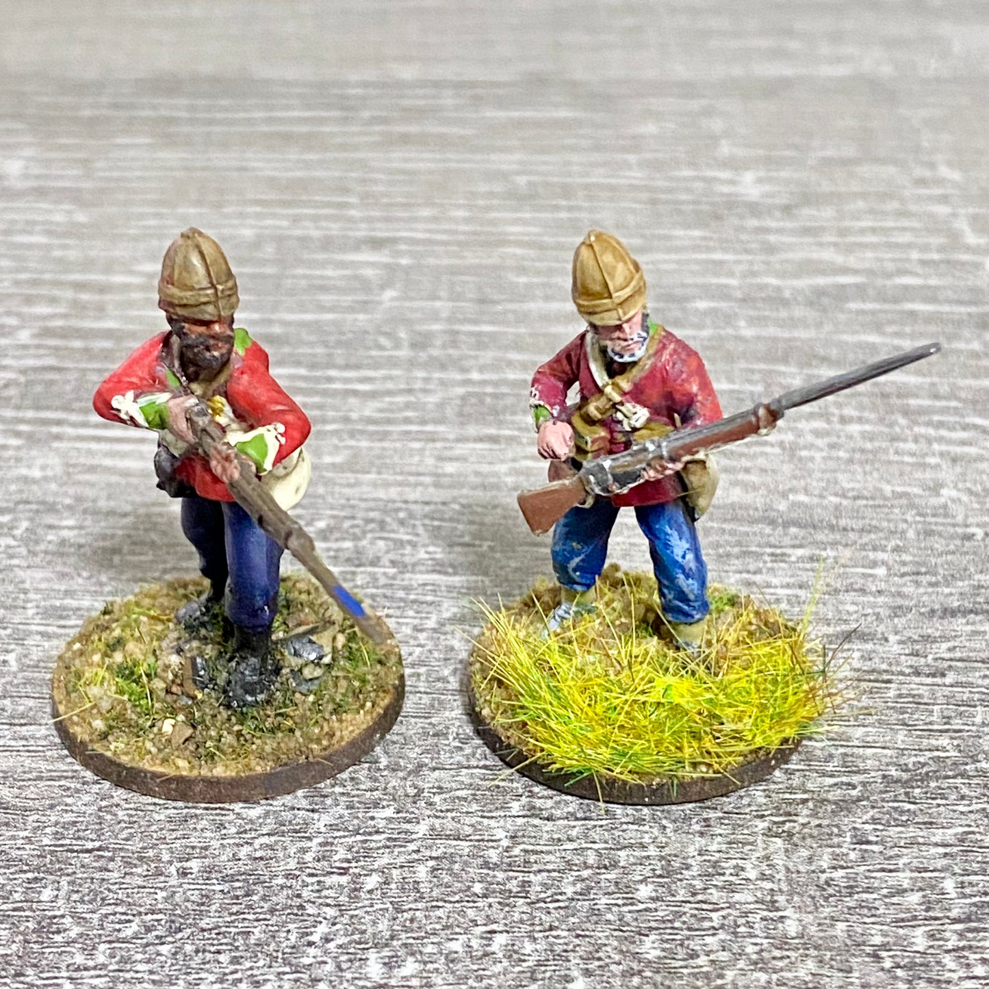 2x 28mm 24th Regt Of Foot Painted Plastic Miniatures Figs Zulu 1879 Wargames #8
