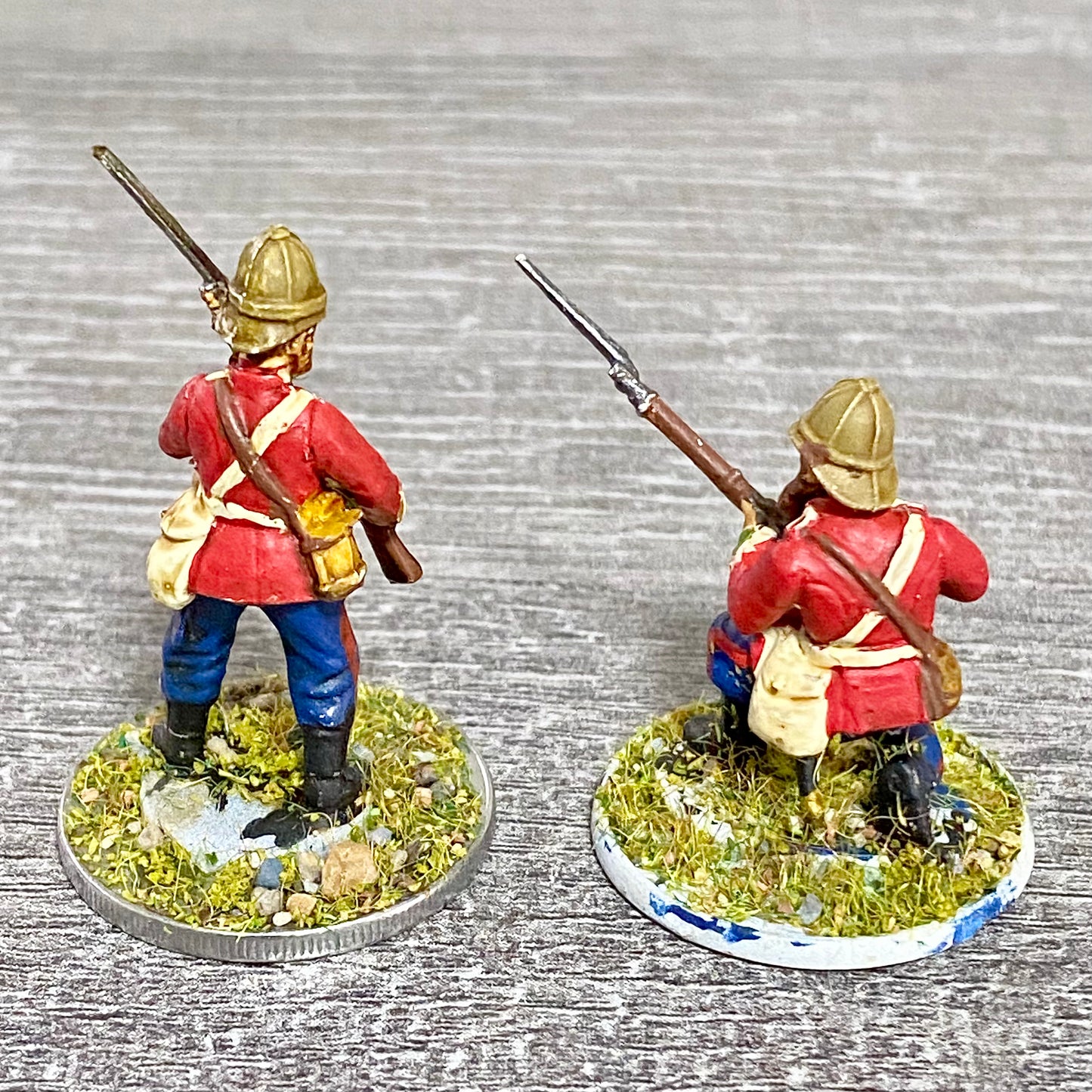 2x 28mm 24th Regt Of Foot Painted Plastic Miniatures Figs Zulu 1879 Wargames #29