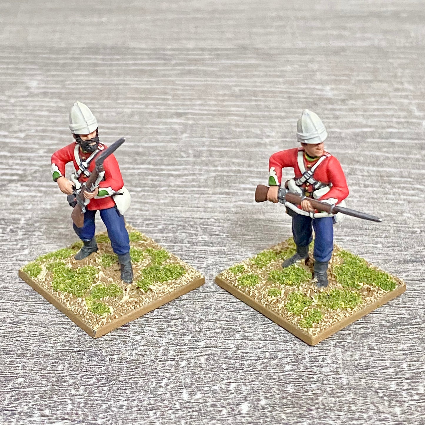 2x 28mm 24th Regt Of Foot Painted Plastic Miniatures Zulu 1879 Warlord Games #24