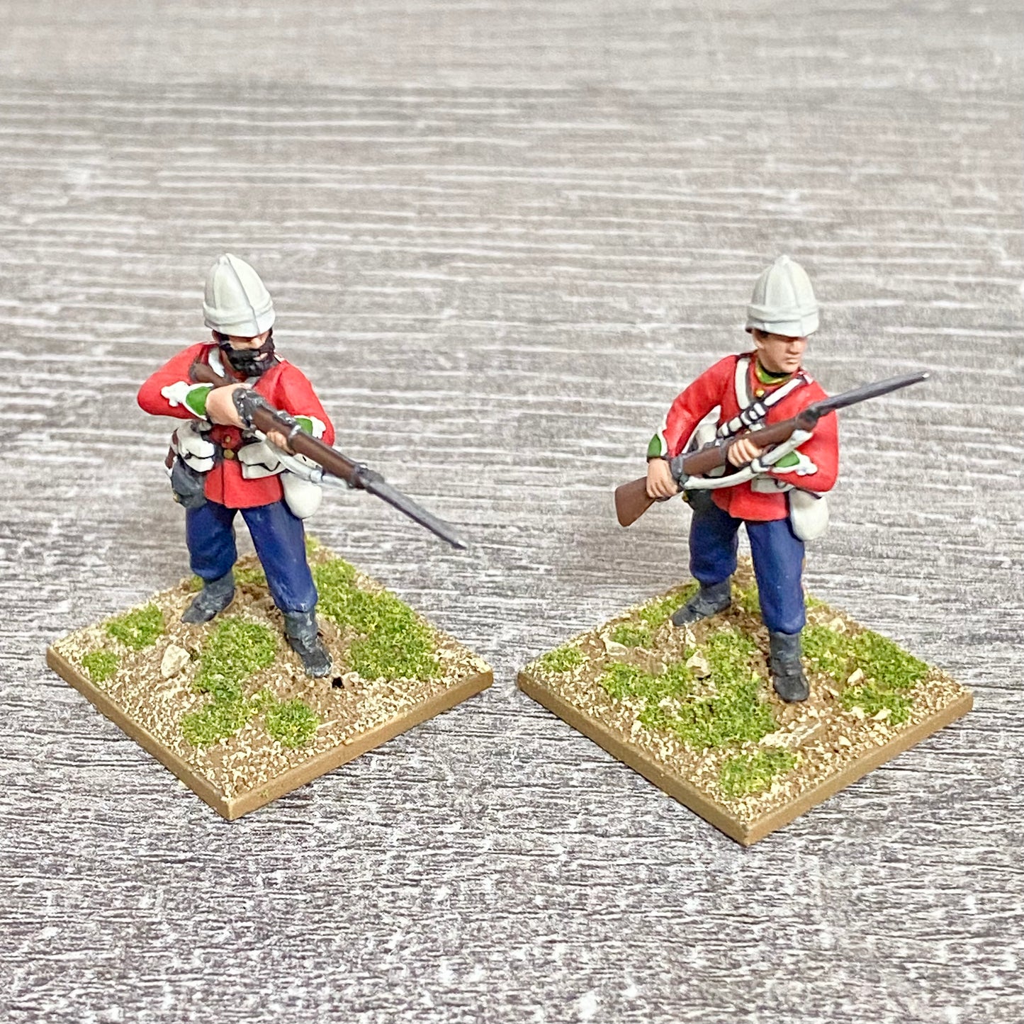 2x 28mm 24th Regt Of Foot Painted Plastic Miniatures Zulu 1879 Warlord Games #26