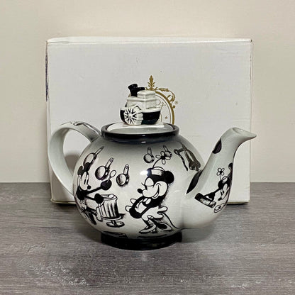 Lenox Classics Disney Showcase Collection Teapot Cardew Design Steamboat Willie