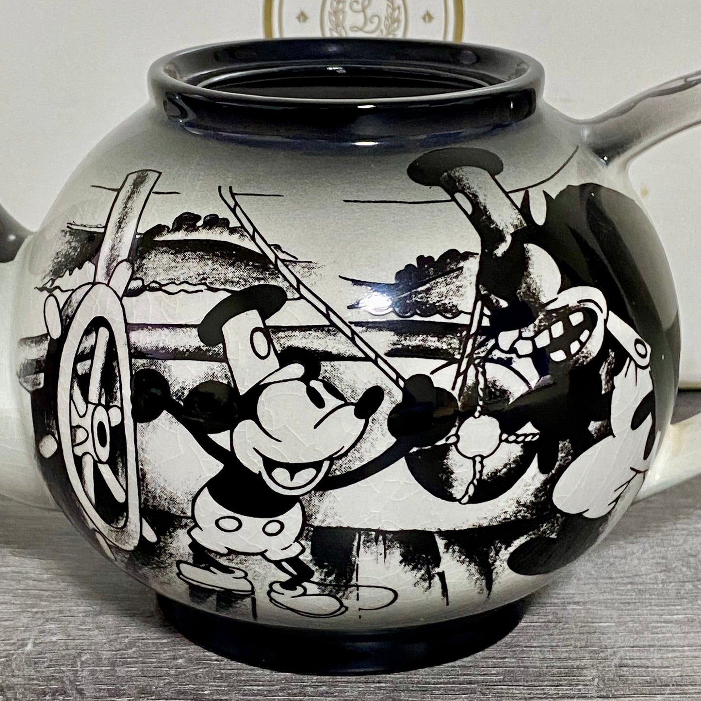 Lenox Classics Disney Showcase Collection Teapot Cardew Design Steamboat Willie