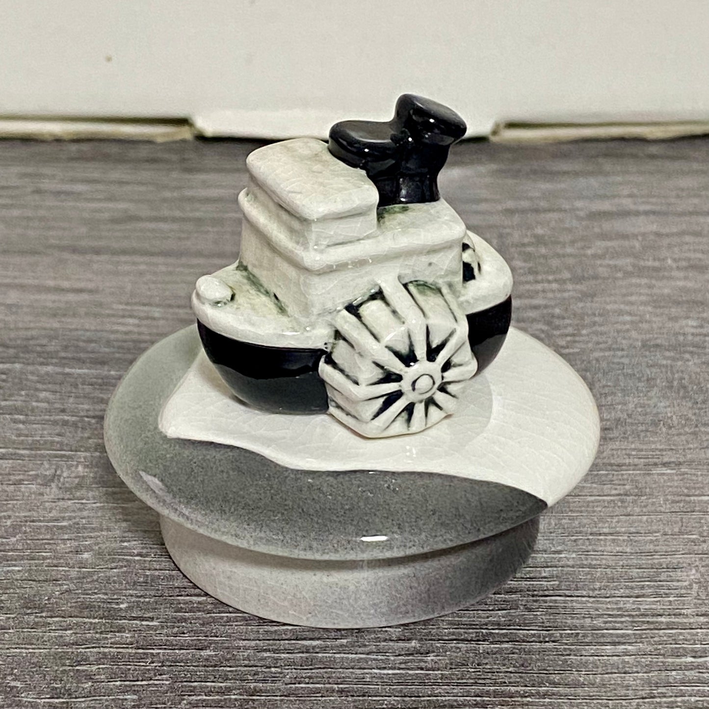 Lenox Classics Disney Showcase Collection Teapot Cardew Design Steamboat Willie